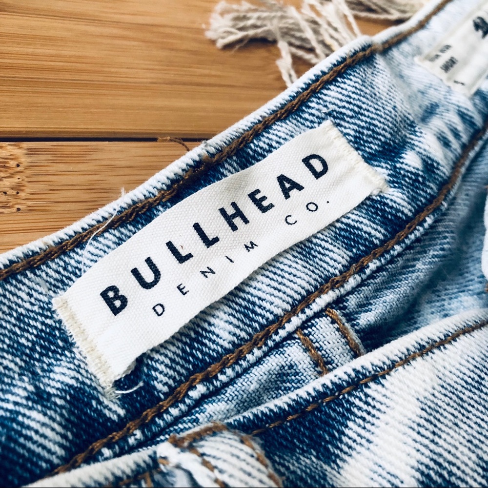 Pacsun Bullhead Ripped light blue jean shorts
